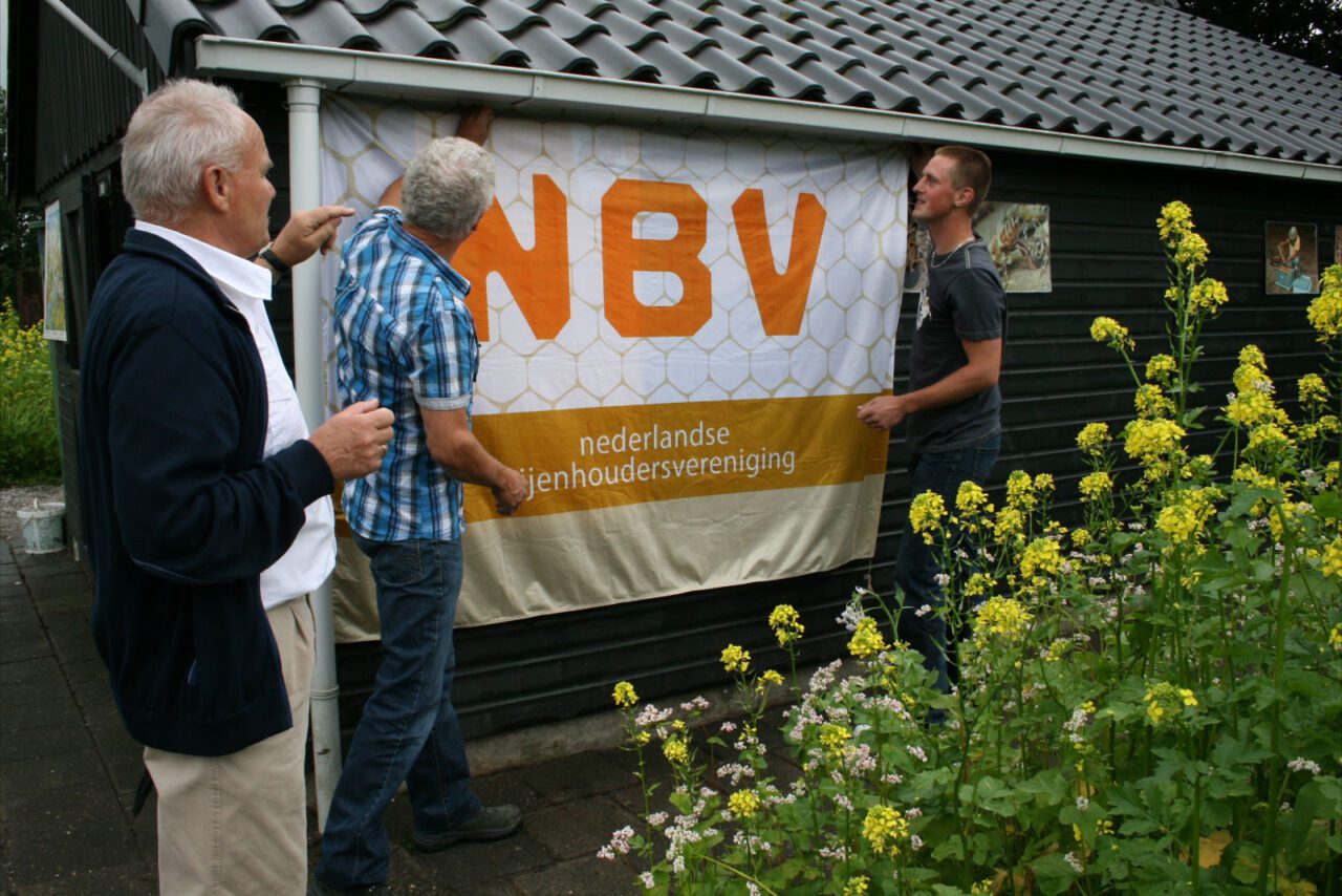 opening bijentuin 03a